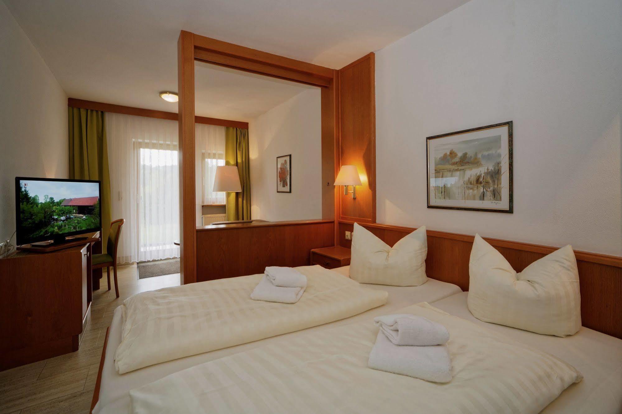Village Hotel Bayerischer Wald Neukirchen  Exterior photo